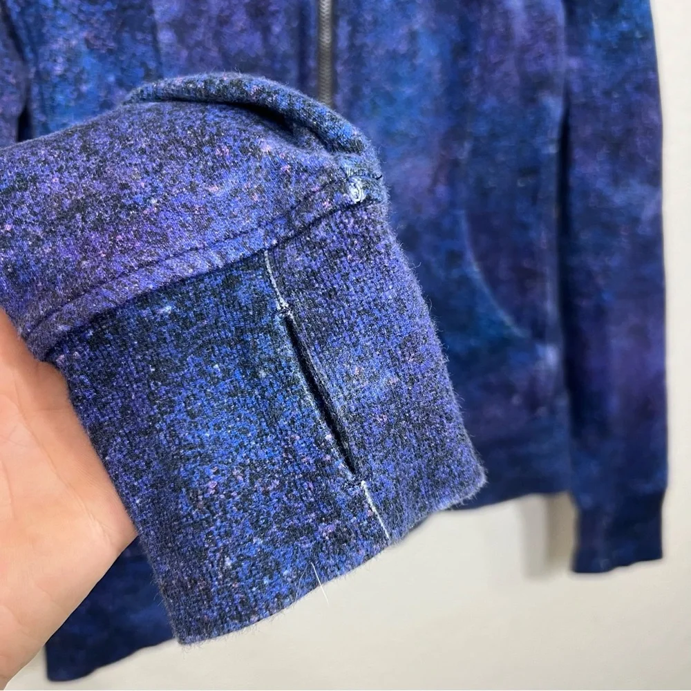 Lululemon Scuba Hoodie Polar Lights Blue Multi Size 8
